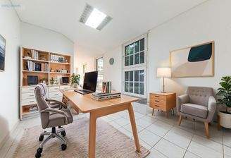 Hinter Teil mit Möbeln 