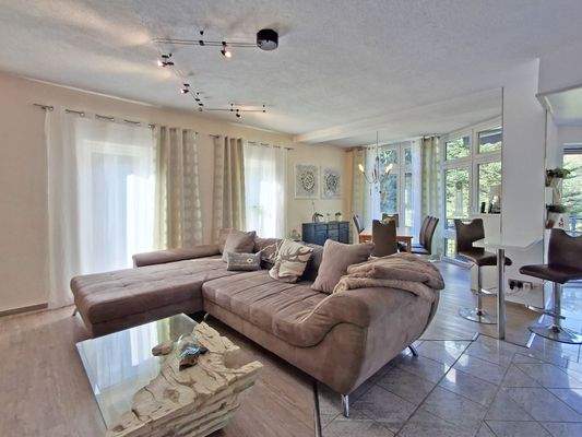 Wohn- und Essbereich