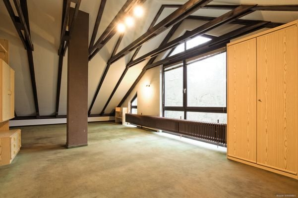 DG Studio 1