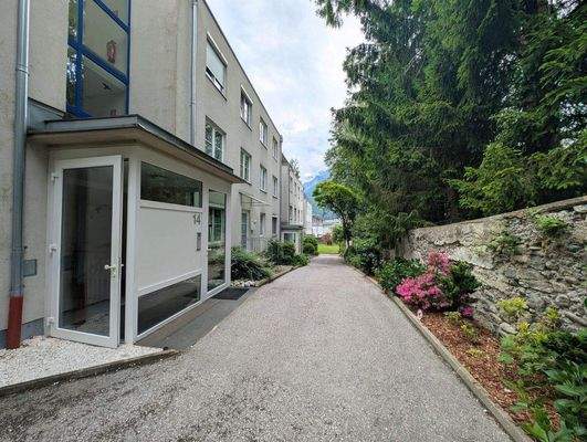 Hauseingang Foto 1.jpg