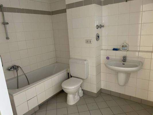 Ansicht I: Badezimmer