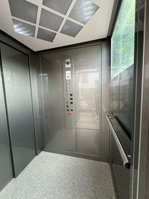 11 Fahrstuhl.jpeg