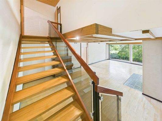 Aufgeteilt in zwei Wohnungen 