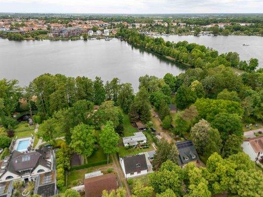 Drohnenansicht mit Blick auf  Neuruppin