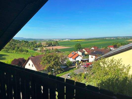 Ausblick vom Balkon im DG