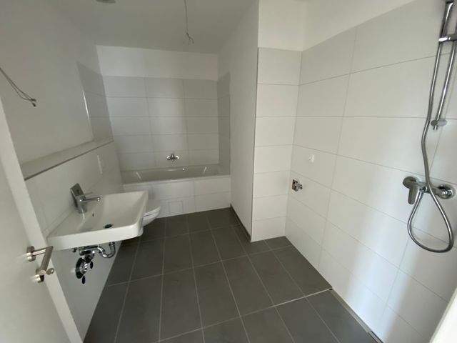 Neubau - Exklusive 3-Zimmerwhg. mit Terrasse zu vermieten. - Photo 5