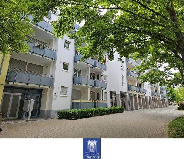 Schicke Wohnung mit Balkon! EBK! - Photo 4