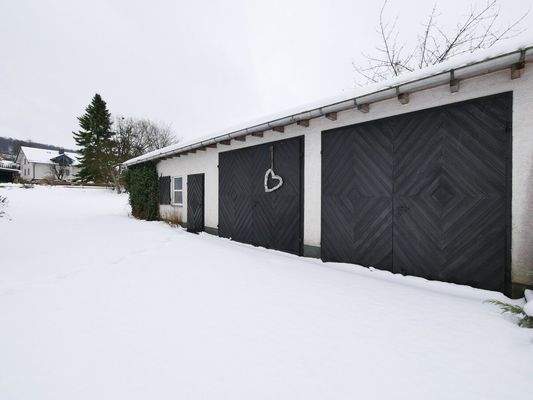 Garage und Gerätehaus