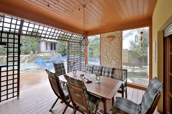 Überdachte Terrasse