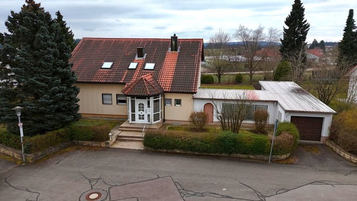 Straßenansicht