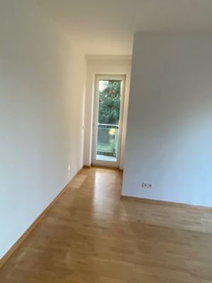 Schlafzimmer 2:2.jpeg