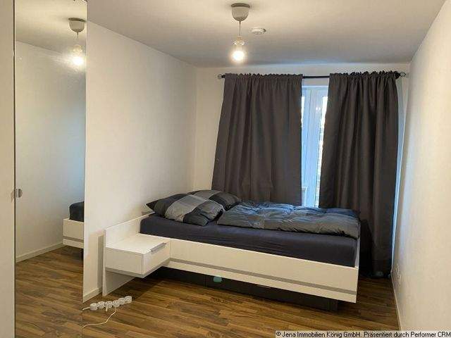 Apartmentwohnung im Zentrum mit Fahrstuhl und TOP Ausstattung - Photo 1