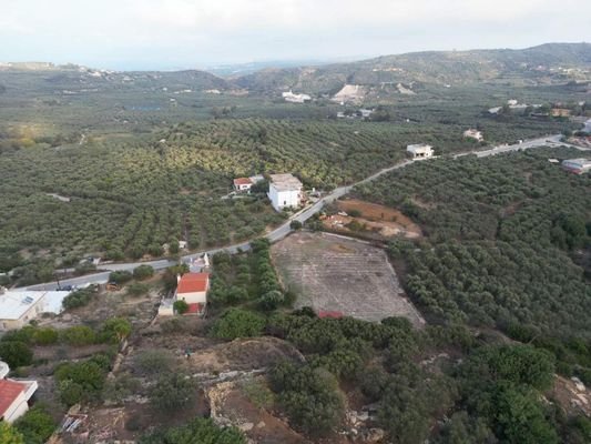 Kreta, Kamara: Baugrundstück mit Meerblick bei Kolymvari zu verkaufen