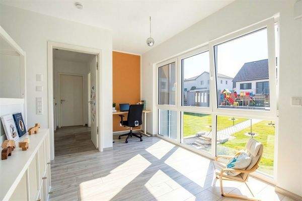 Kinderzimmer Nr. 1 im OG (2) 