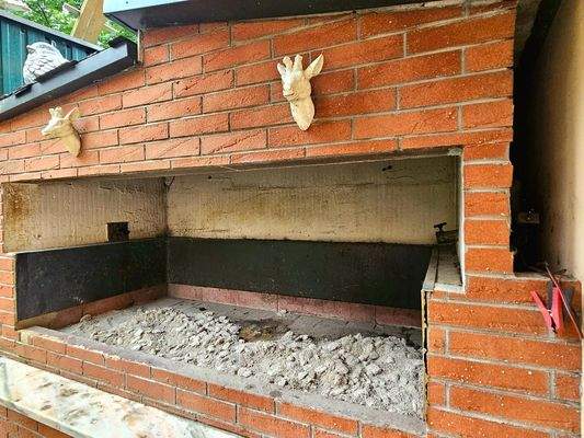 Detail - Grill für Lamm/Ferkel, etc.