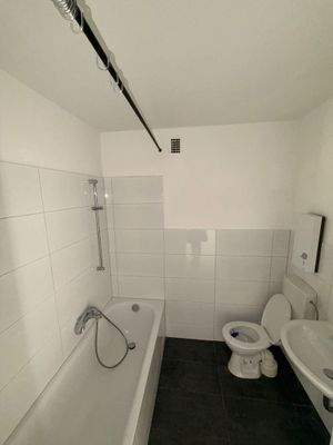 Badezimmer mit Badewanne