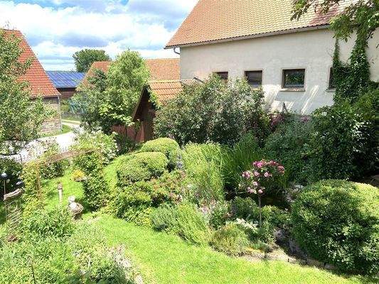 Garten und Kälberstall