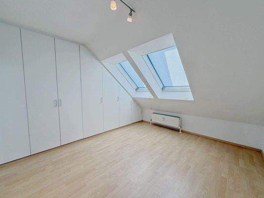 Kinderzimmer/Arbeitszimmer