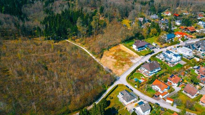 umgeben von schönen Villen 