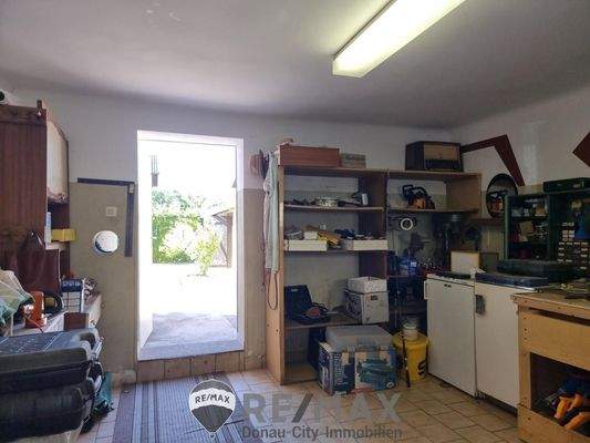 EFH 2000 12 Werkstatt