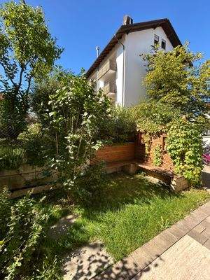 Gestalteter Eingangsbereich 