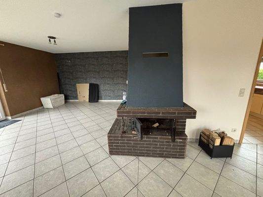 Teilansicht vom Kamin