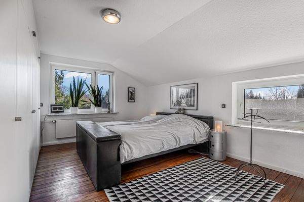 Schlafzimmer 1.OG WE1