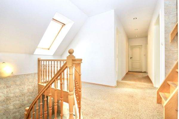 Hinauf ins Obergeschoss!