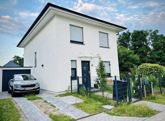 Haus mit Garage