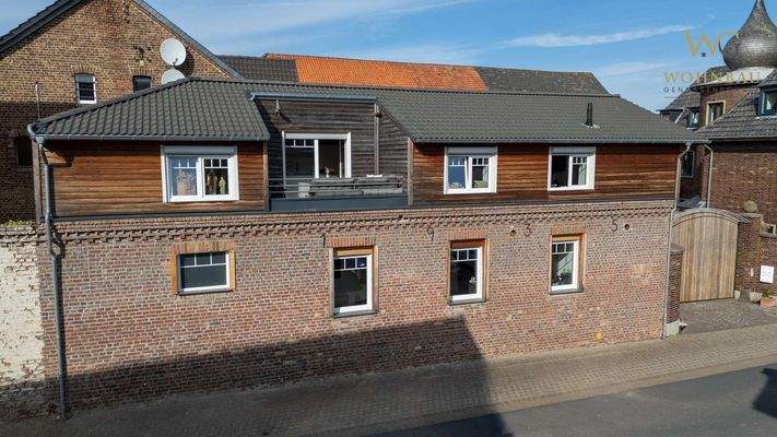 Nebengebäude Luftbild 1