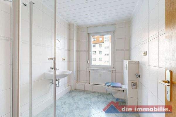 Modernisiertes Bad der Wohneinheit 2