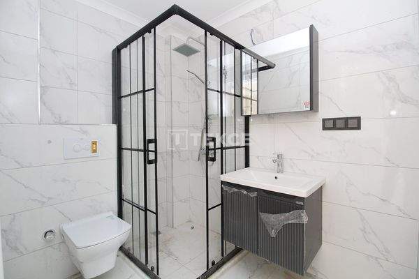 Apartments in a Complex Close to Daily Amenities in Yalova