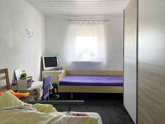 Kinderzimmer der kleinen Wohnung.jpg