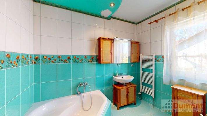 Bad der 95 qm Einheit