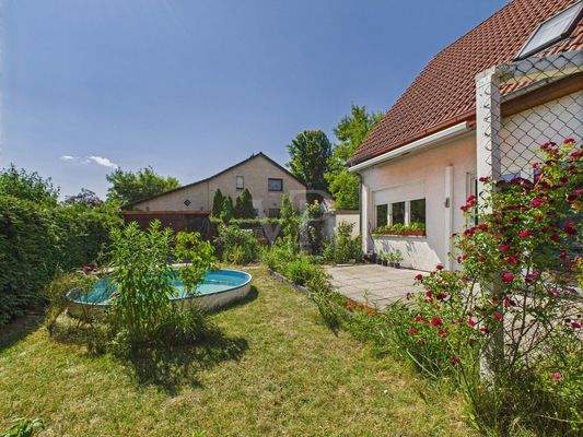 Gesamte Gartenansicht