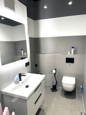 Badezimmer Ansicht 2