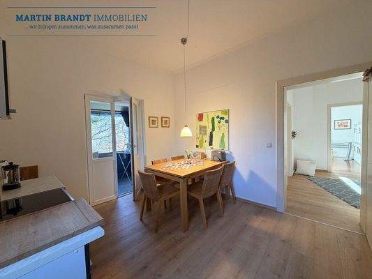 Küche mit Essbereich OG