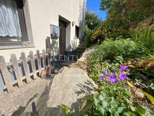 Separater Eingangsbereich der Einliegerwohnung