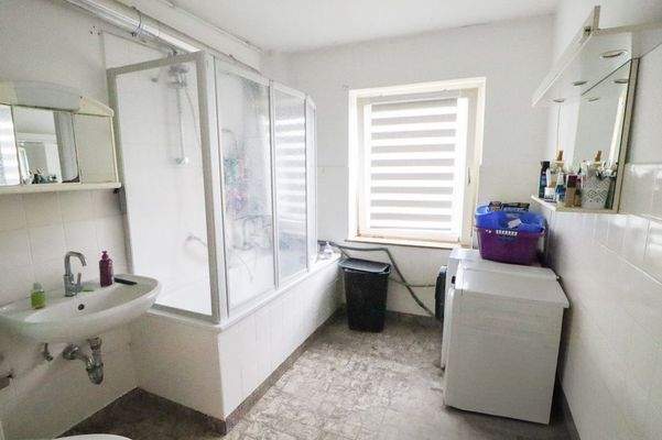 1. Obergeschoss - Wohnung 