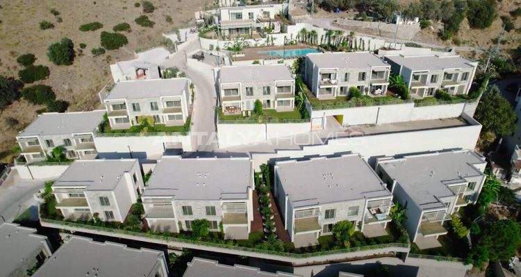 Stylish Apartments Suitable for 4 Season Living in Bodrum Turgutreis