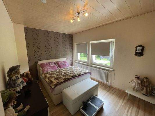 Schlafzimmer EG rechts
