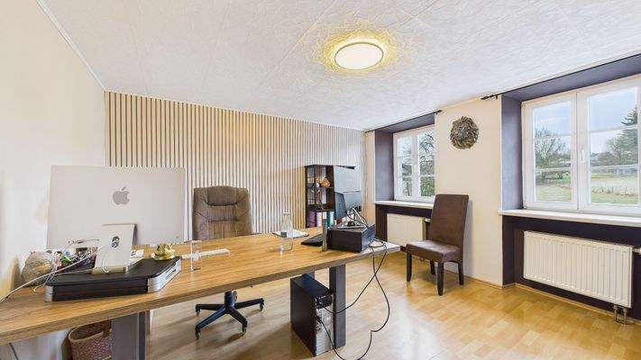 1. Wohneinheit Obergeschoss - Kinderzimmer/Büro