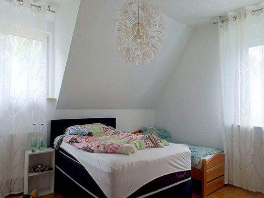 Schlafzimmer 2 im DG
