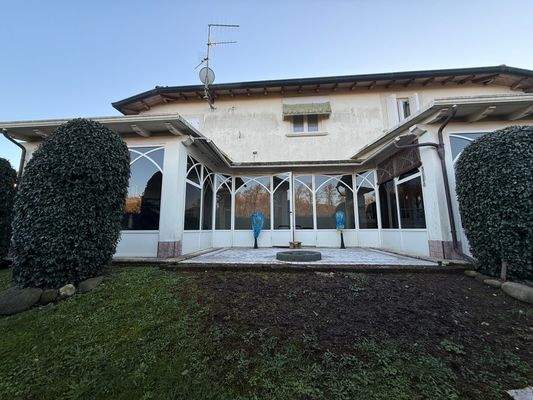 Wintergarten von hinten