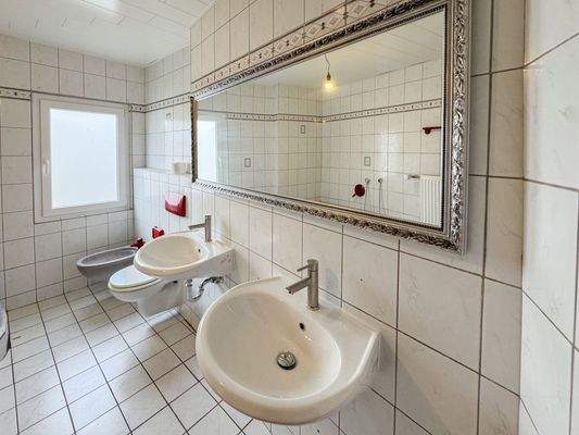 Tageslichtbad OG Haus 3 