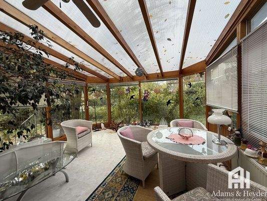 Wintergarten Hinterhaus Bild 1