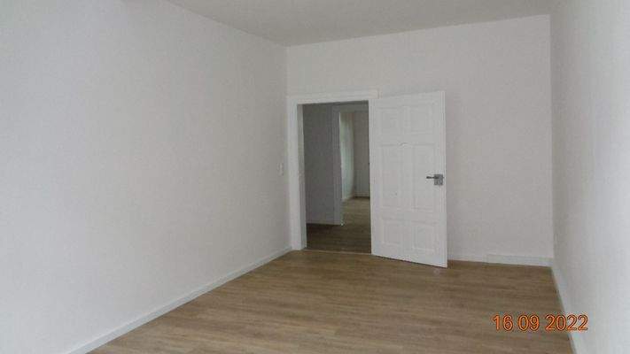 Schlafzimmer. (2).JPG