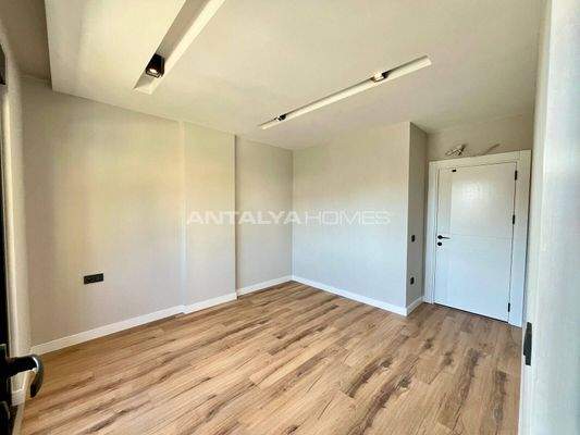 Flats in a Complex with Rich Amenities in Alanya
