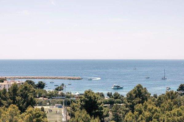 Villa mit Meerblick zum Verkauf in Costa den Blanes, Mallorca
