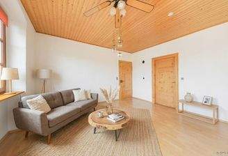 Der gemütliche Wohnraum (KI-generiert)